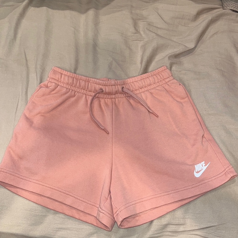 Nike club fleece short